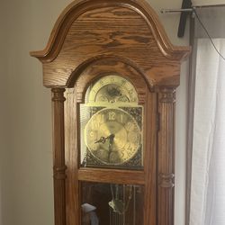Grandfather Clock, German Internals ,perfect Condition. All One Piece , Top Doesn’t Remove Like The Cheaper Models