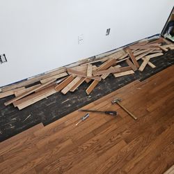 Hardwood Floor 3/4