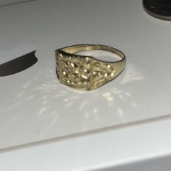 16.25 Pinky Ring 1.4 Grams 10k 