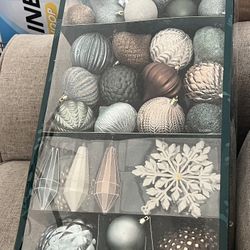 Shatterproof Ornaments-76 Piece