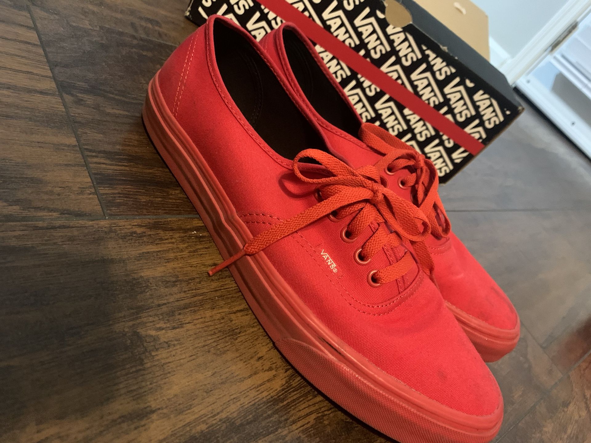 Vans (red)