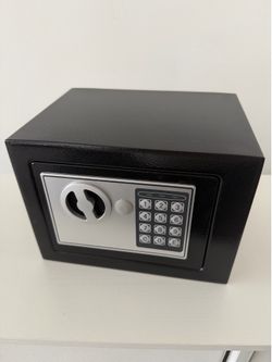 Electronic Mini Safe - Barely Used