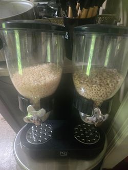 Cereal holder
