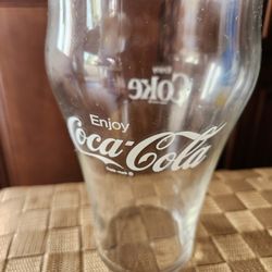Vintage Coke GLASS. Excellent Condition 