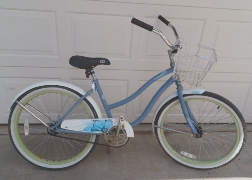 24" Beach Cruiser Ready To Ride Bikes