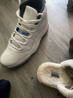 Jordan clean only wore once GREAT PRICE MAKE OFFER