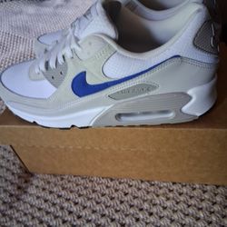 NIKE AIR MAX 90 SIZE 10 WHITE/COLLEGE GRAY/SUMMIT WHITE/RACER BLUE