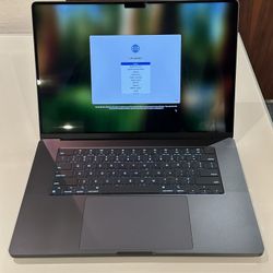 MacBook Pro M4 w/48 GB memory