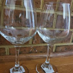 Pair of Cristar XL 18oz. Brunello Wine Glasses