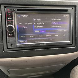 Kenwood  Radio 