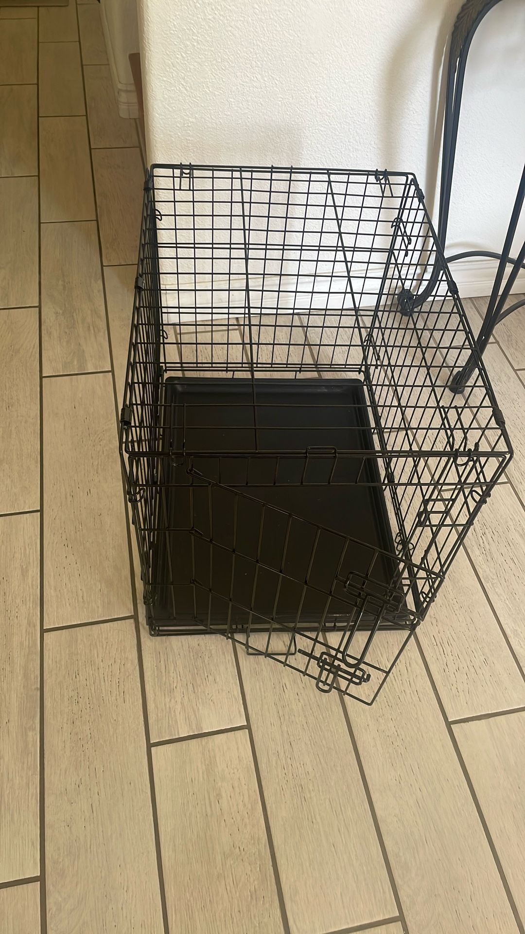Like New Dog Crate
