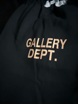 Gallery dept swears