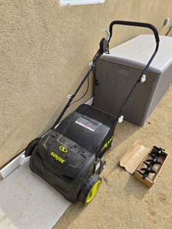 Sunjoe Dethatcher & Scarifier Electric