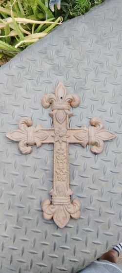 Cast Iron Crucifix 