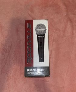 Microphone