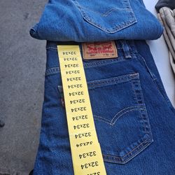 Levis 32x32 ,30x30,32x30,34x34,30x32,34x34 Levis 505