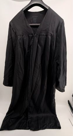 Jostens The Elements Collection Black Graduation Gown size 5’7” to 5’9”