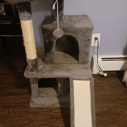 Cat Condo... Needs A Little Cleaning