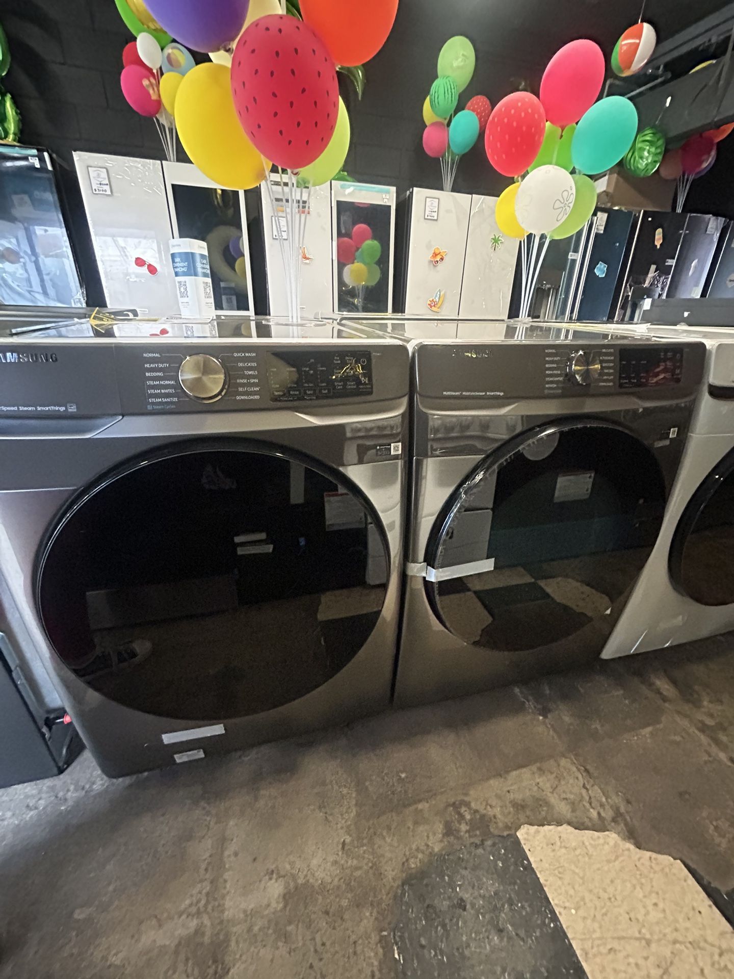 Samsung Washer And Dryer Set In Gray ⛱️