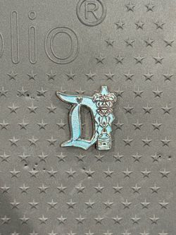 Hidden Mickey Tiki Chaser Pin