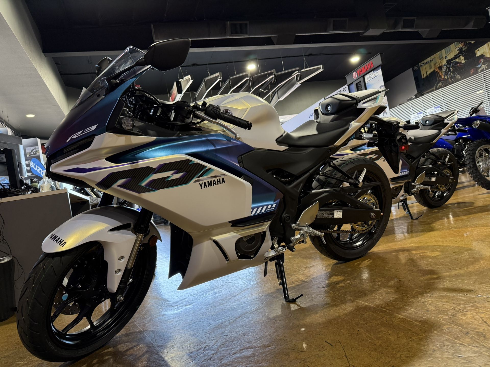 2025 Yamaha R3