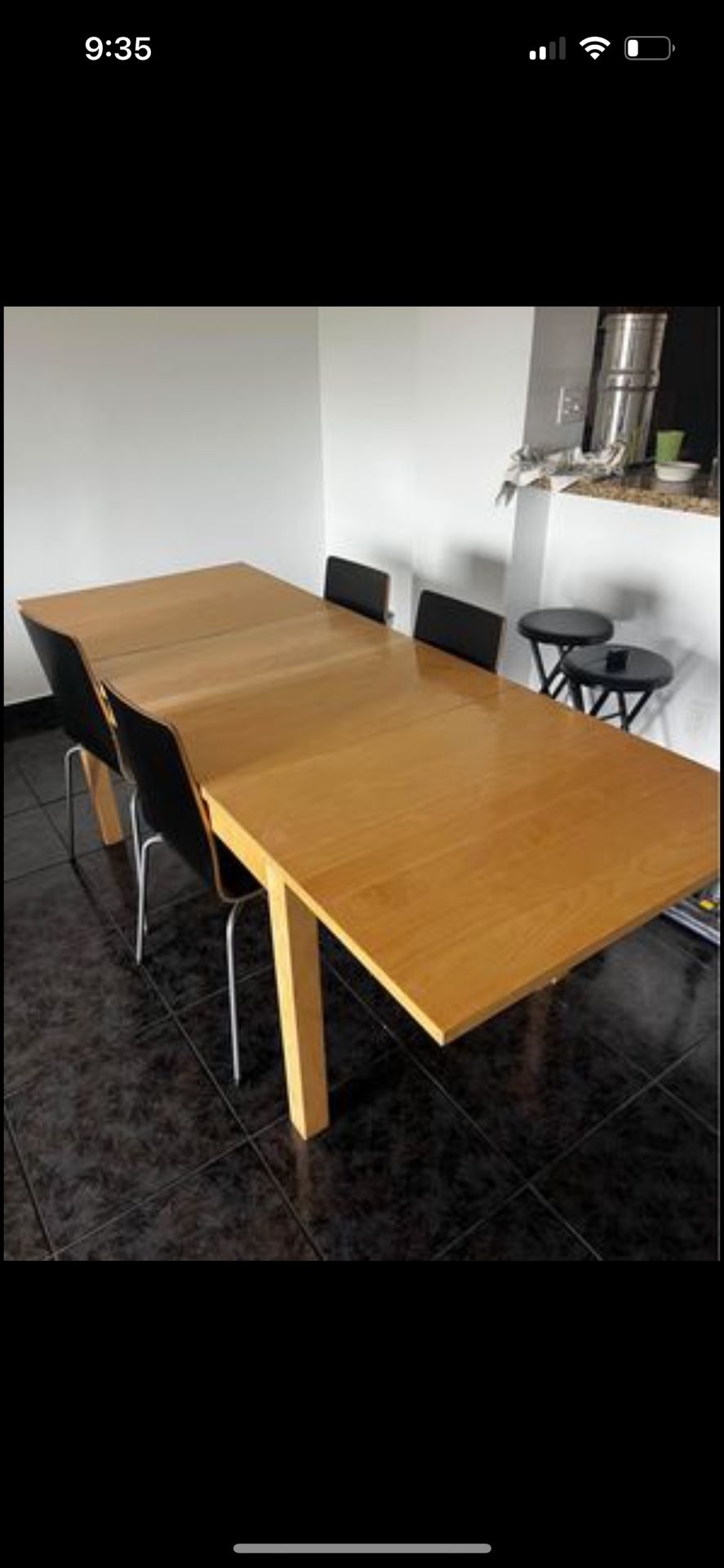 Extendable Dining Table With Two Leaves