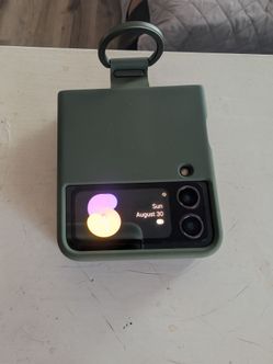 Galaxy Z flip 4