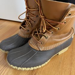 LL Bean Size 6