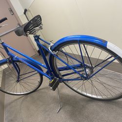 Vintage Raleigh Bicycle (Made in England)