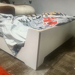 Sprout Kids Montessori-Style Floor Bed – White, Low Profile - twin size