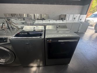 Maytag Washer and Dryer Large Capacity ( Lavadora y secadora )