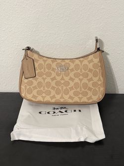 Coach Signature Canvas Shoulder Bag