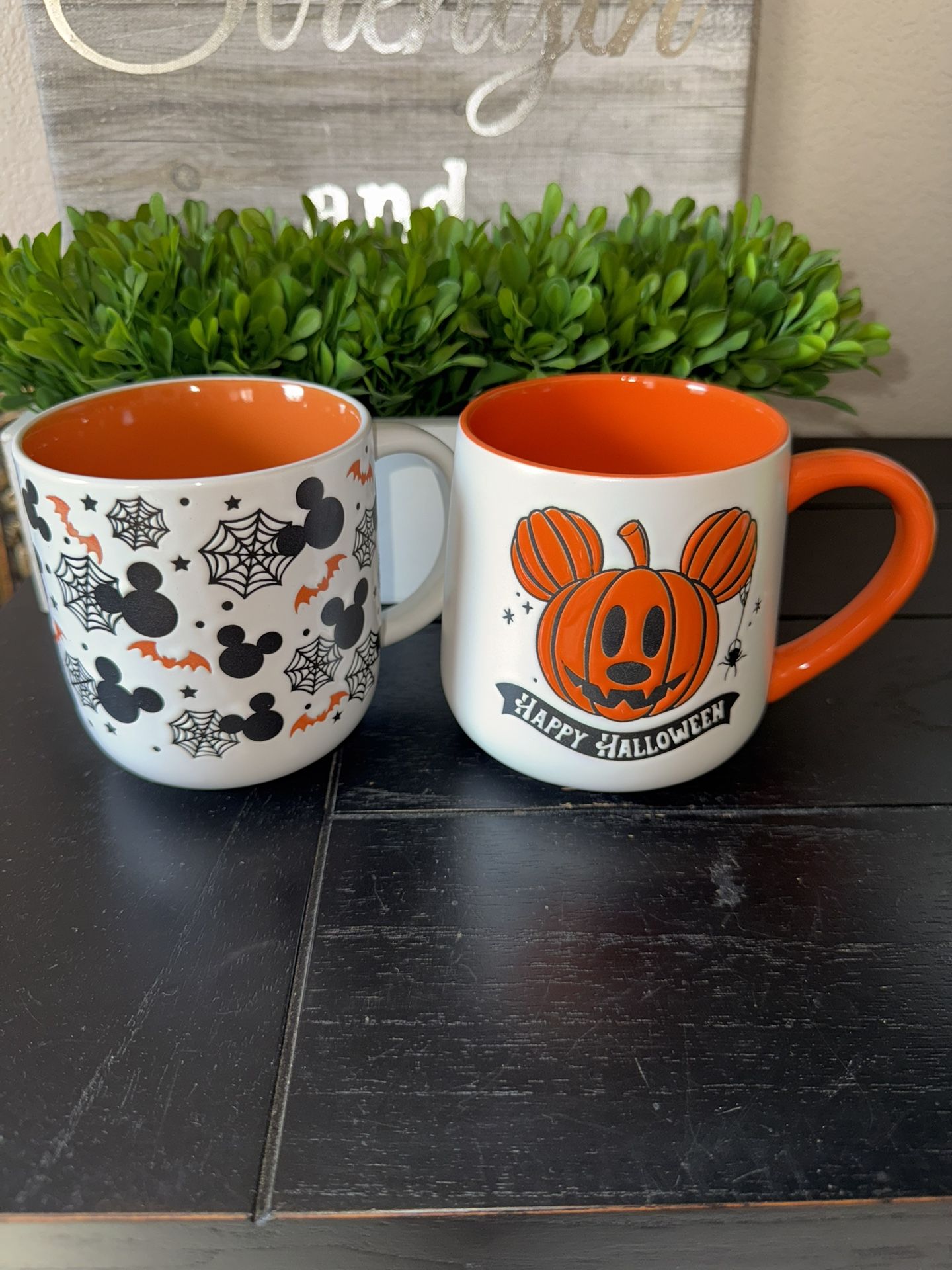 Mickey Mouse Hallowen Mugs
