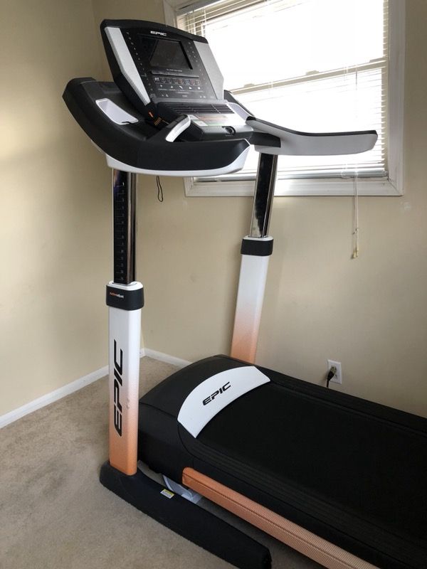 Epic A42T Treadmill for Sale in Indianapolis IN OfferUp