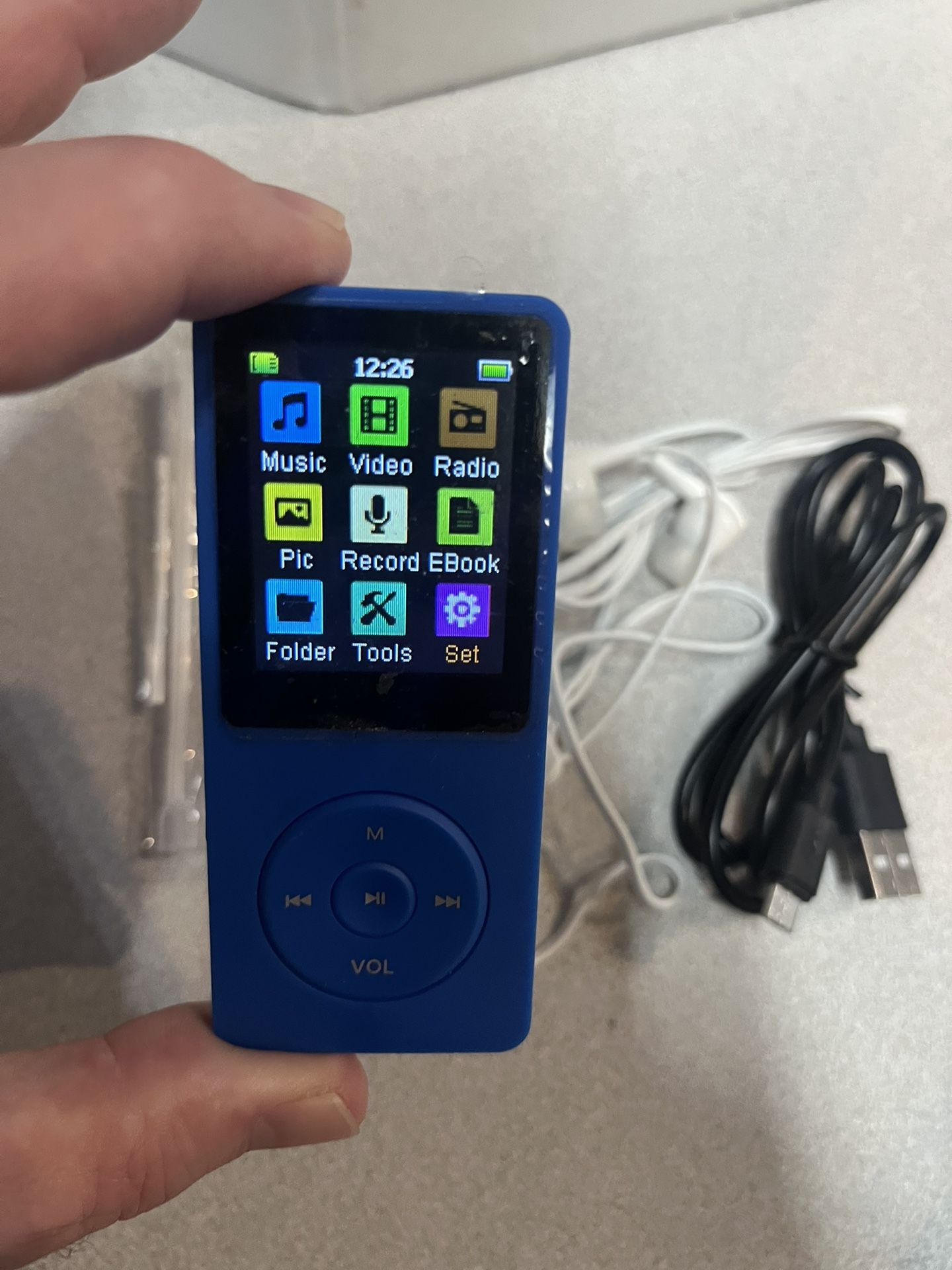 16GB MP3  player with memory card slot-Blue