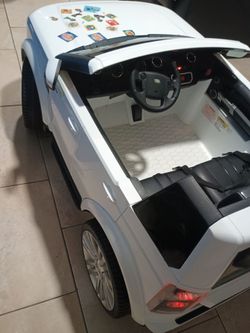 Land Rover 2 passenger