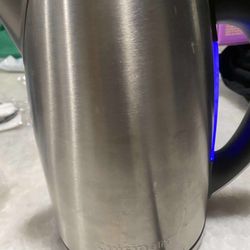 Cuisinart CPK-17 PerfecTemp 1.7-Liter Cordless Electric Kettle With Charger