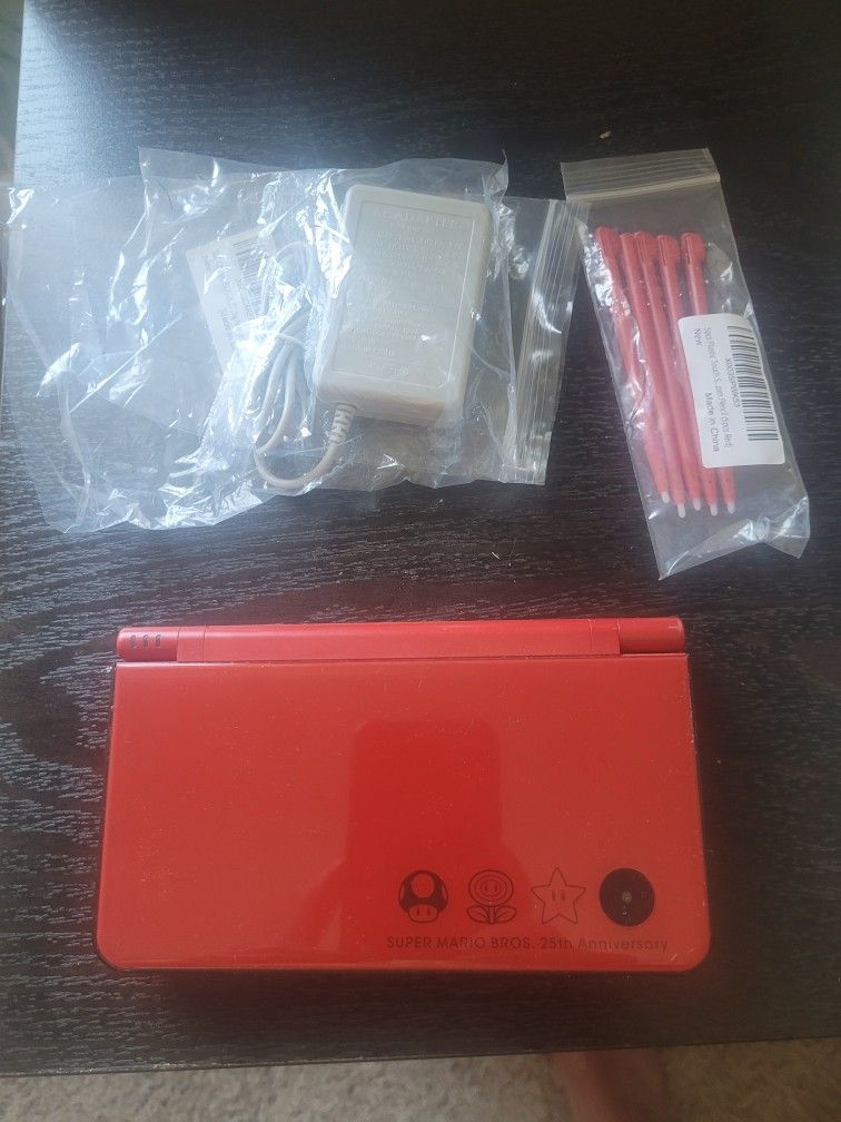 Nintendo DS XL