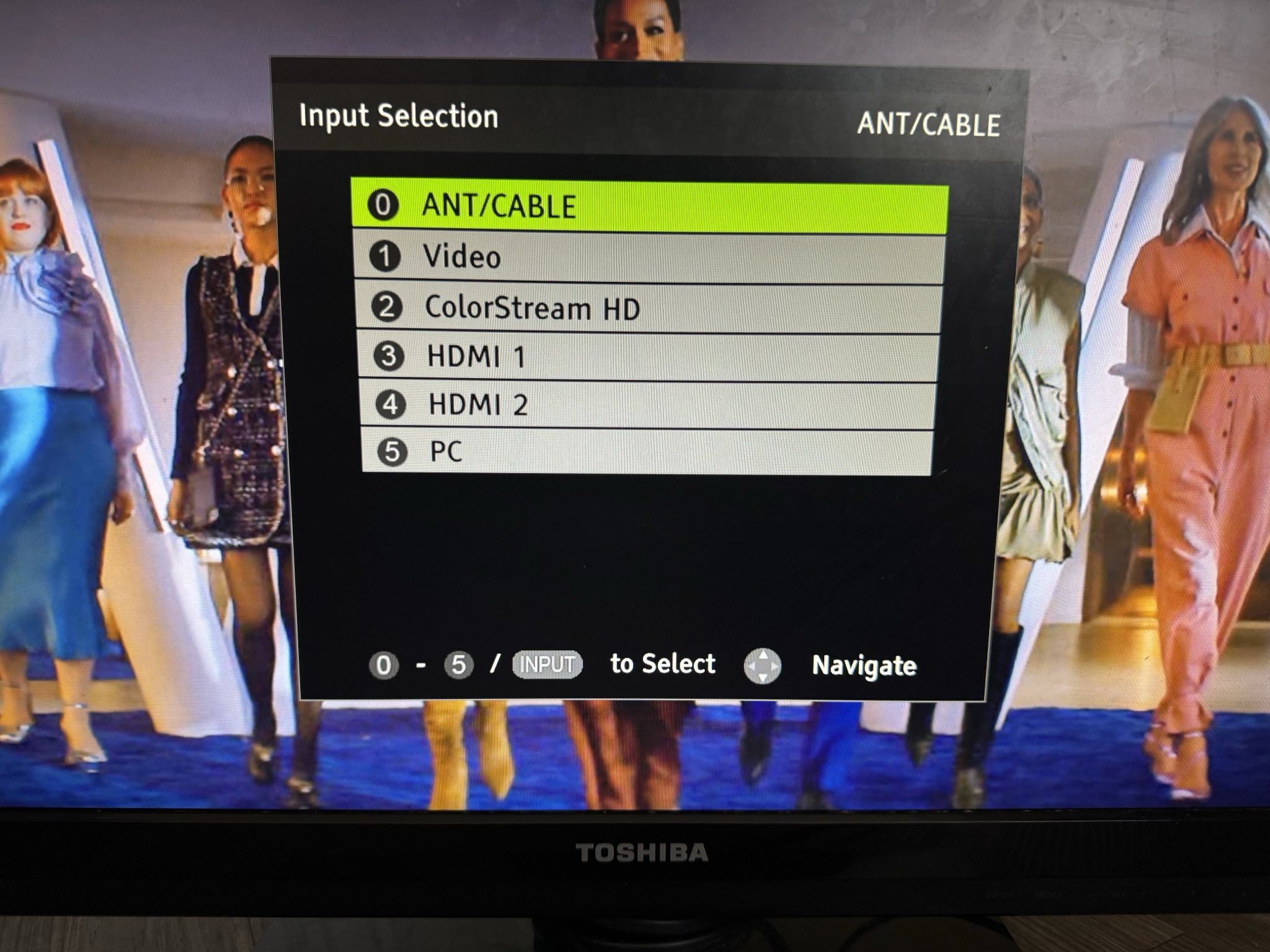 Toshiba 24" Flat Screen TV