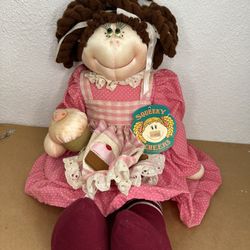 Dakin SqueekyCheeks Cupcake Sweety Cloth Doll Vintage 1984 Anne Klocko Toy W/tag  