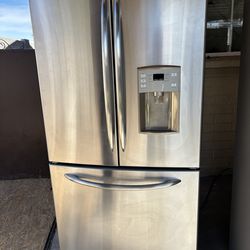 Fridges For sale are Plugged In  free Deliver