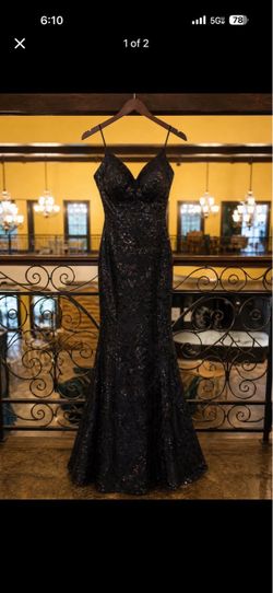 Women’s dress