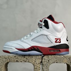 Air Jordan 5 Retro ”Fire Red Black Tongue