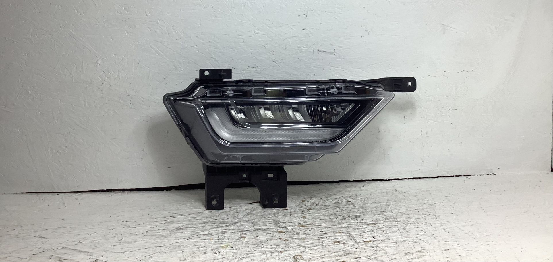 2021 2023 Ford F-150 right LED fog light (1B)