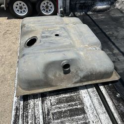 Ford Pickup Rear Gas Tank