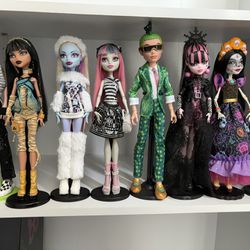 Monster High Original Cleo, Deuce, Abbey, Rochelle & Howliday Dolls