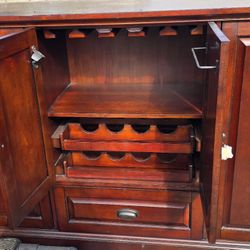 Furniture for wines and glasses (wine Rack) 