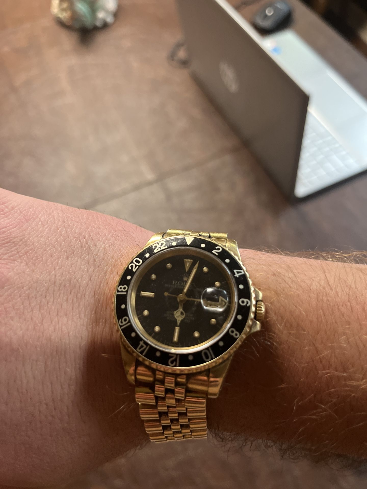1985 40 mm 18 Karat GMT No Box Or Papers