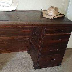 Desk/Dressing Table