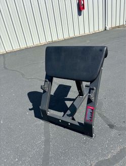 Preacher Curl Bench